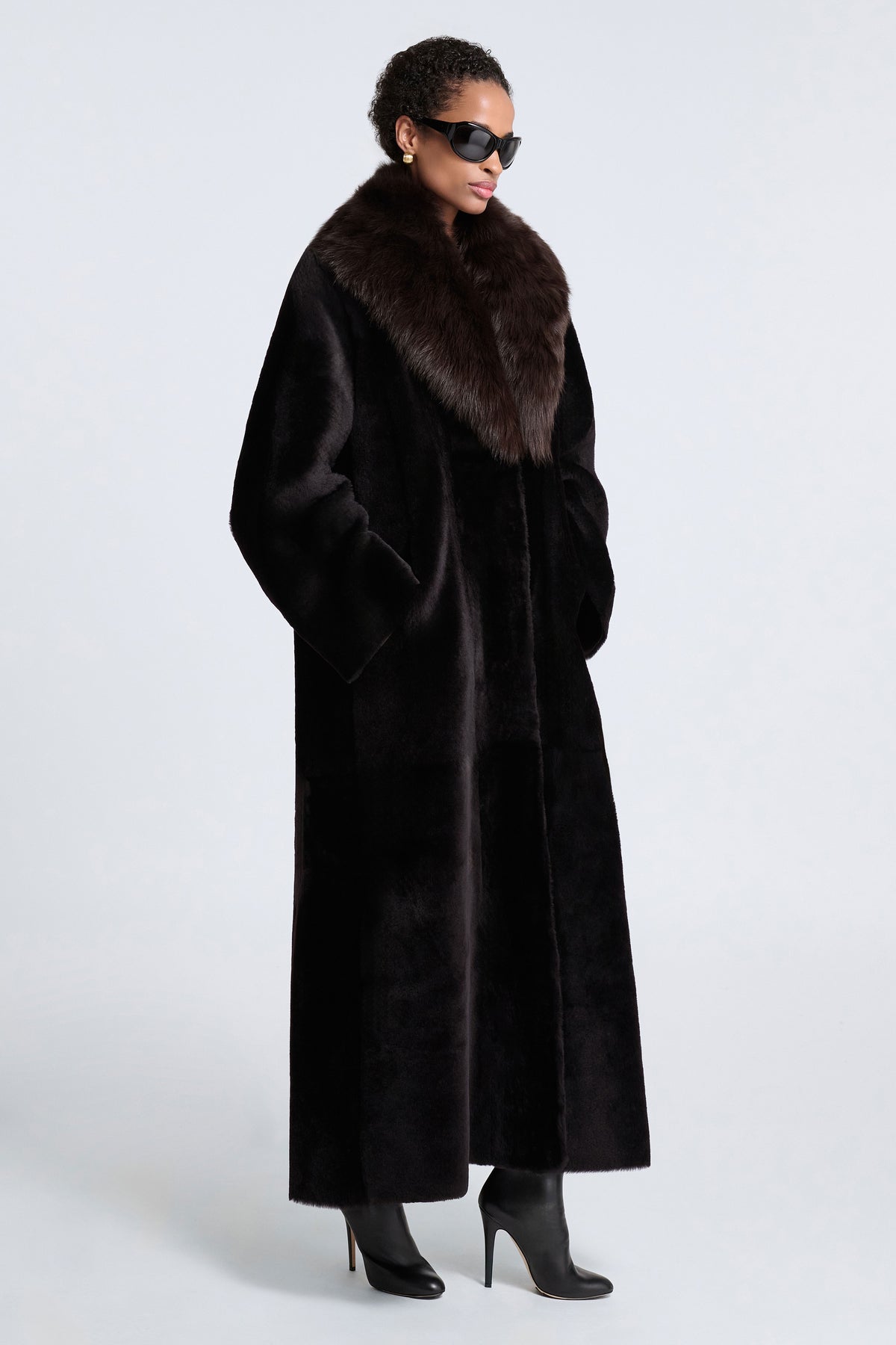 Model is Wearing Nour Hammour Astoria Sweeping Shearling Coat Black Brown - Three Quarters