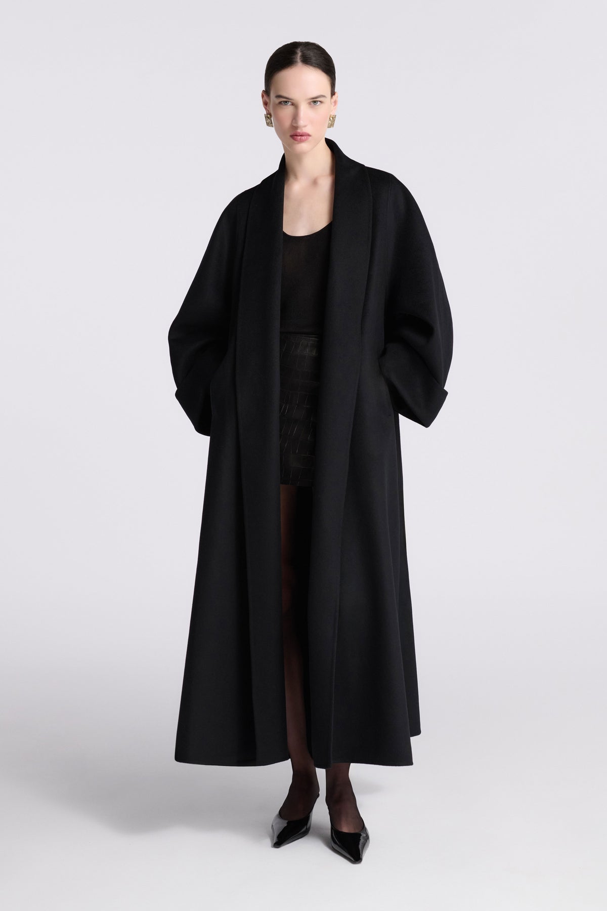 Model is Wearing Nour Hammour Sima Wool Grand Cashmere Coat Black - Front Open