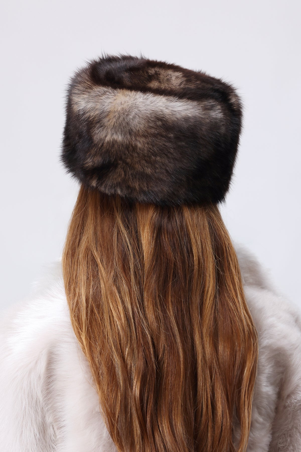 Model is Wearing Nour Hammour Apres Toscana Shearling Hat Ash - Back