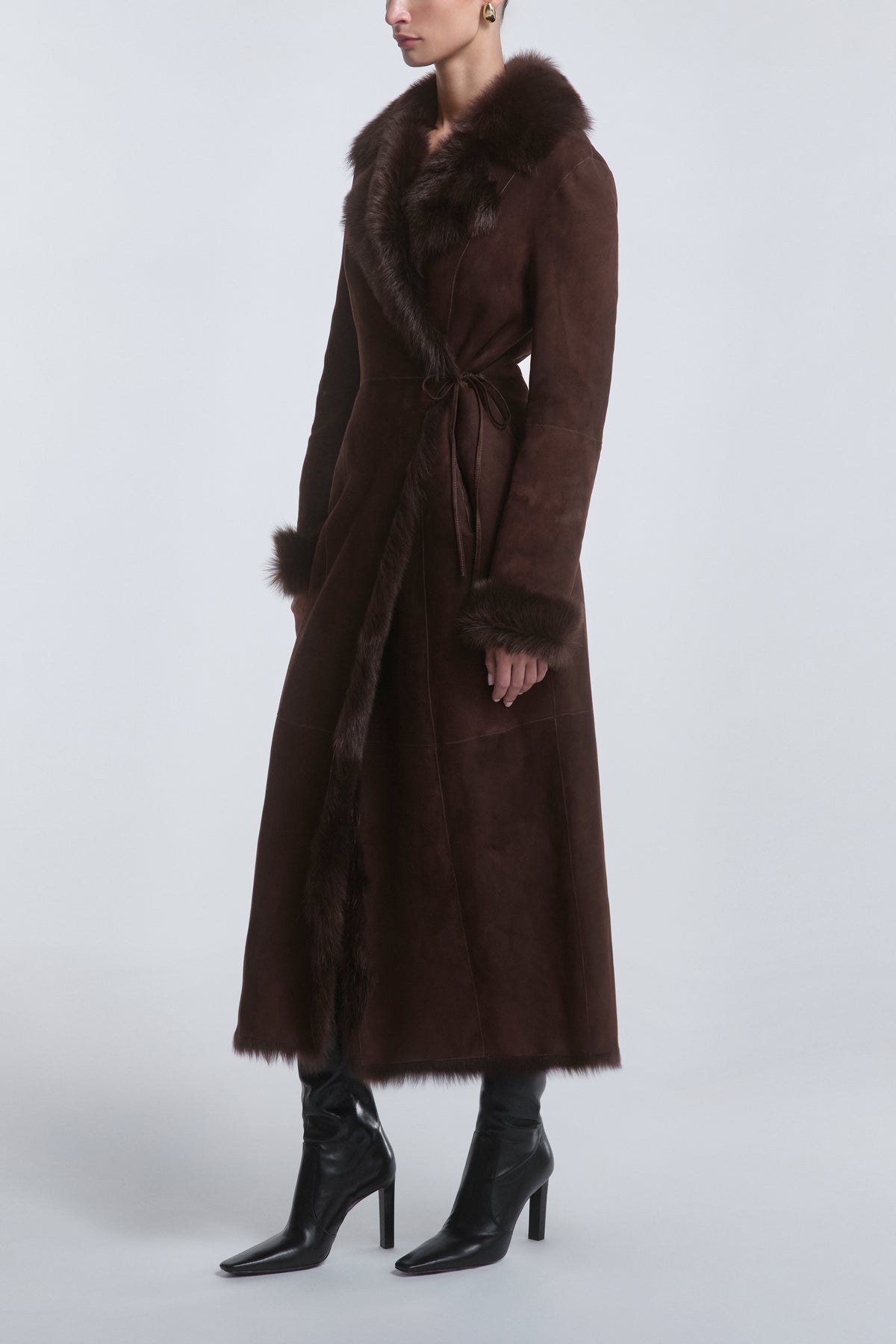 Model is Wearing the Nour Hammour Joni Off-Duty Shearling Essential Coat Affogato - Three Quarters