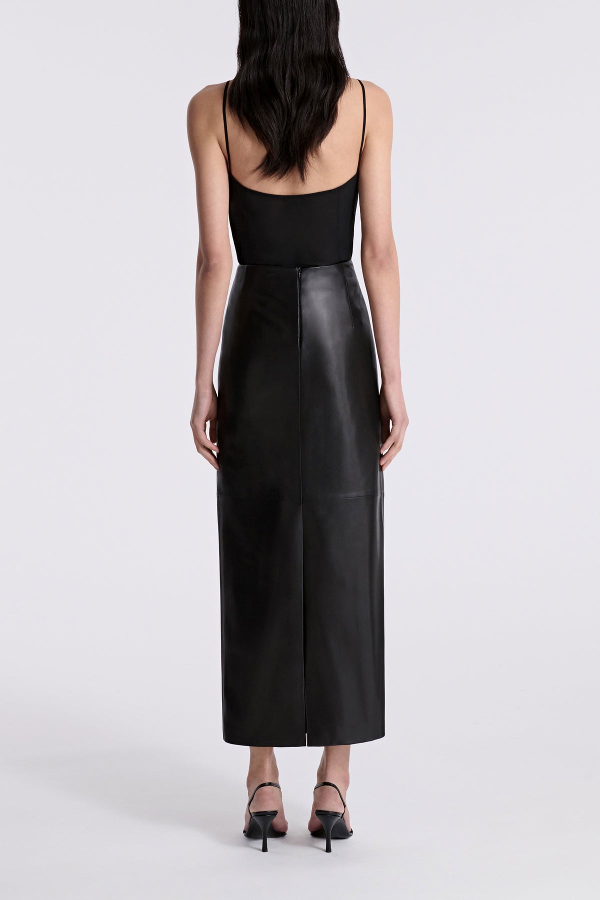 Model is Wearing tNour Hammour Selly Leather Column Skirt Noir Classique -  Back