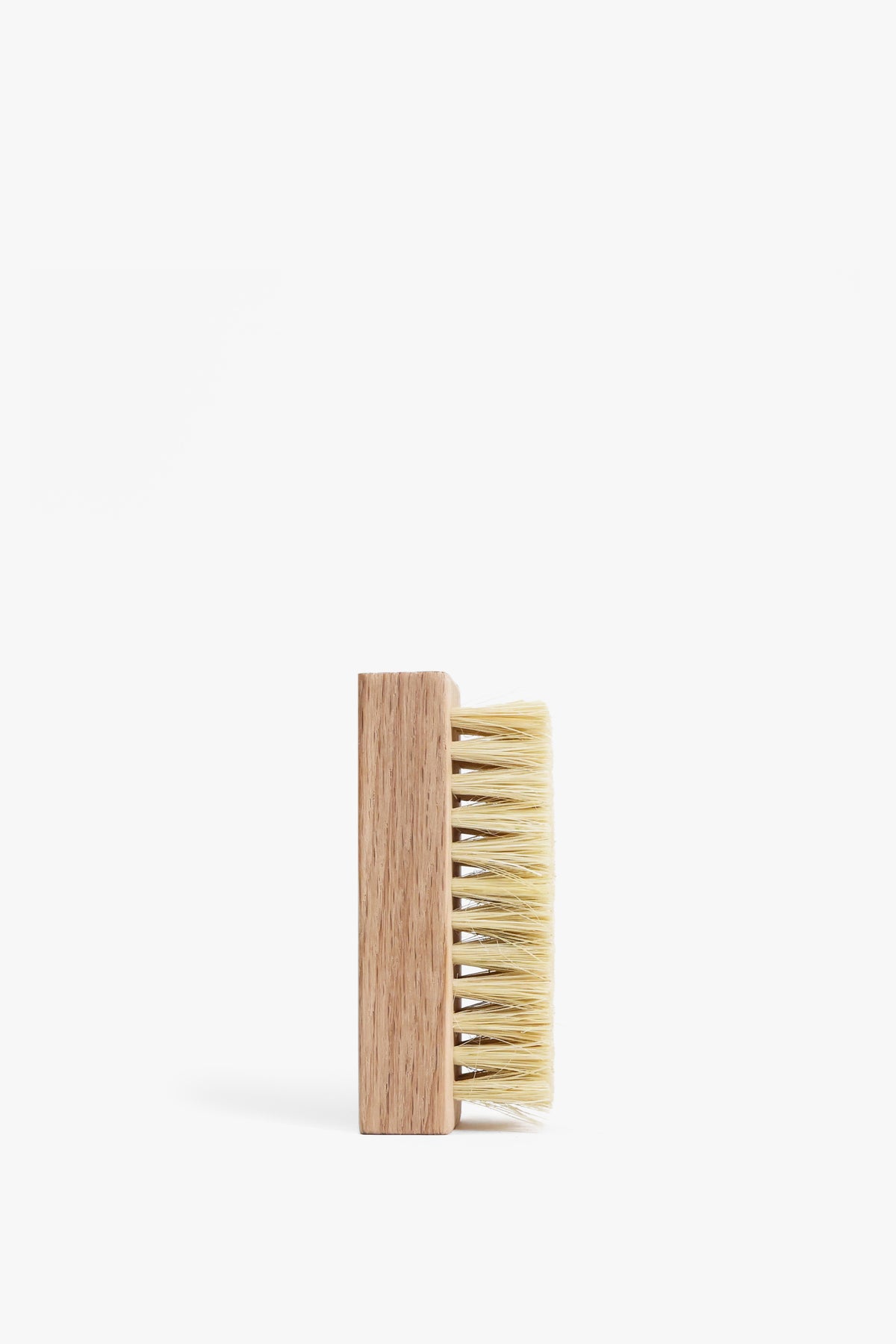 Nour Hammour Lush Brush