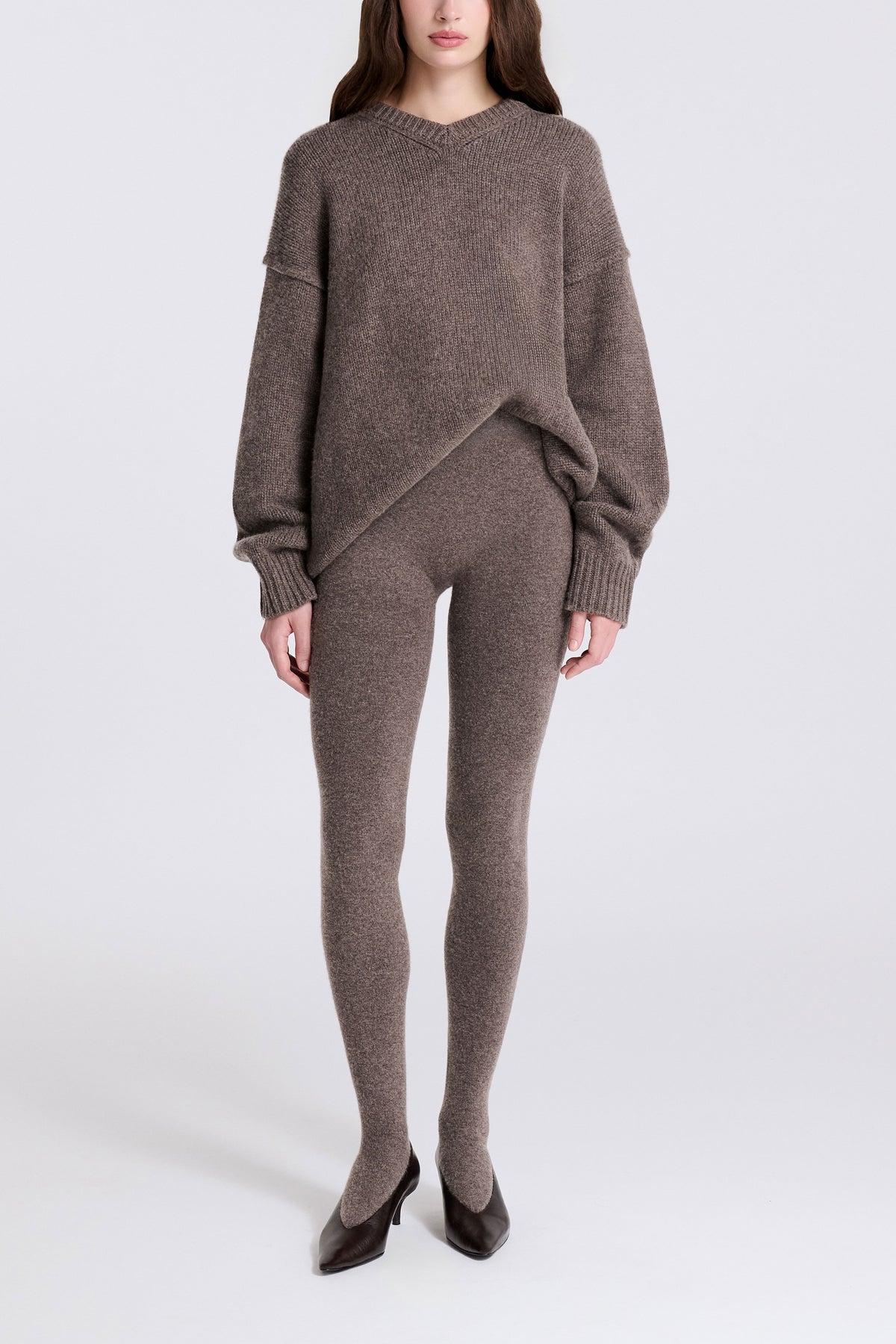 Model is Wearing Nour Hammour Whit Cashmere Knit Tights Mink - Front