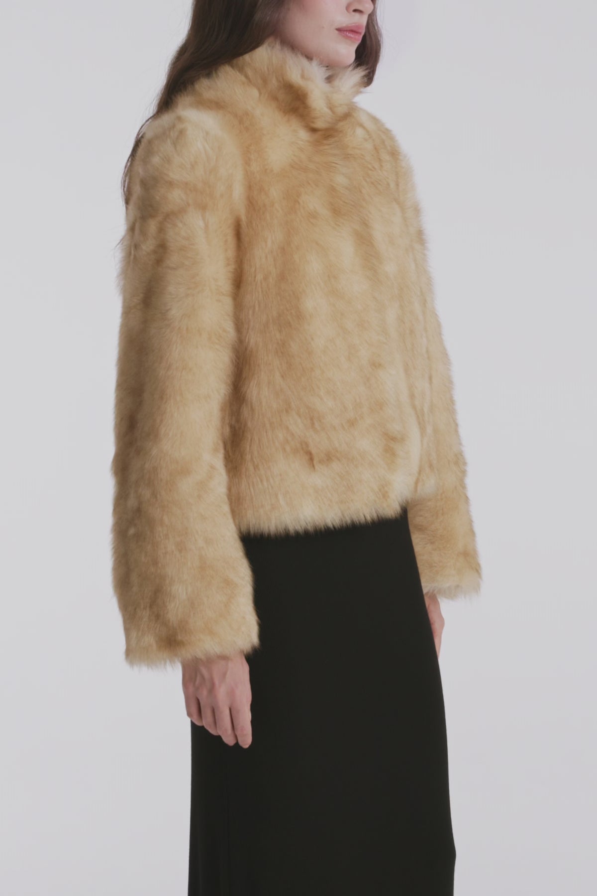 Model is Wearing Nour Hammour Mira Glamorous 90s Shearling Coat Natural Honey - Video Details