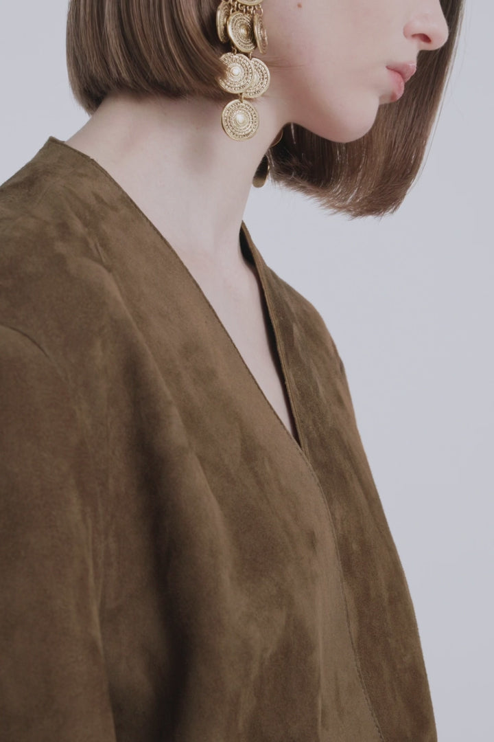 Model is Wearing Nour Hammour Ruelle Collarless Suede Trench Bark - Video